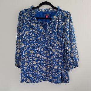 Vince Camuto 3/4 Sleeve Blue Blouse with Mandarin Collar and 3/4 Sleeves